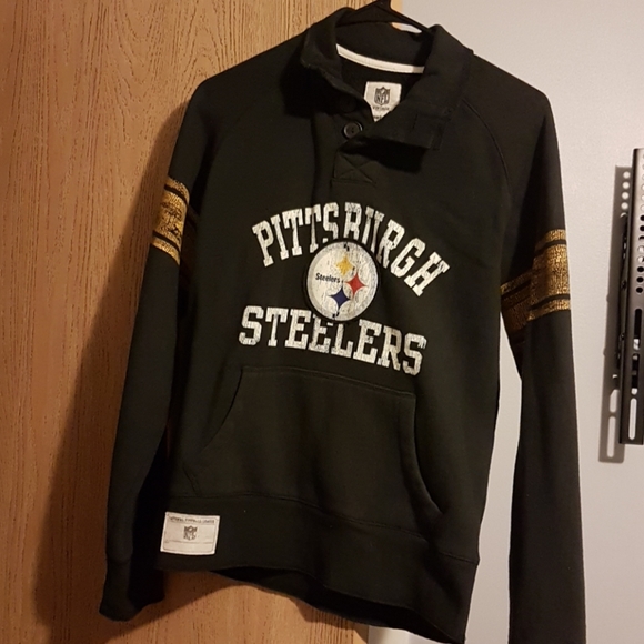 Reebok Tops - Pittsburgh Steelers sweatshirt